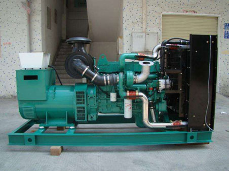 浚县1100kw康明斯柴油发电机组图片 浚县1100kw康明斯柴油发电机组图片