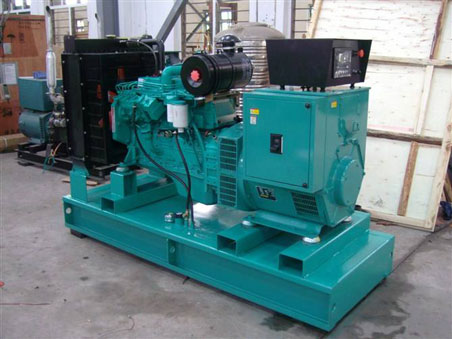 浚县200kw康明斯柴油发电机组图片 浚县200kw康明斯柴油发电机组图片